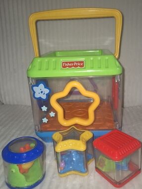 Fisher Price PEEK A BOO Shape Sorter Musical Developmental OT Toy Baby 3 Shapes